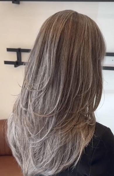 ヘアスタイル